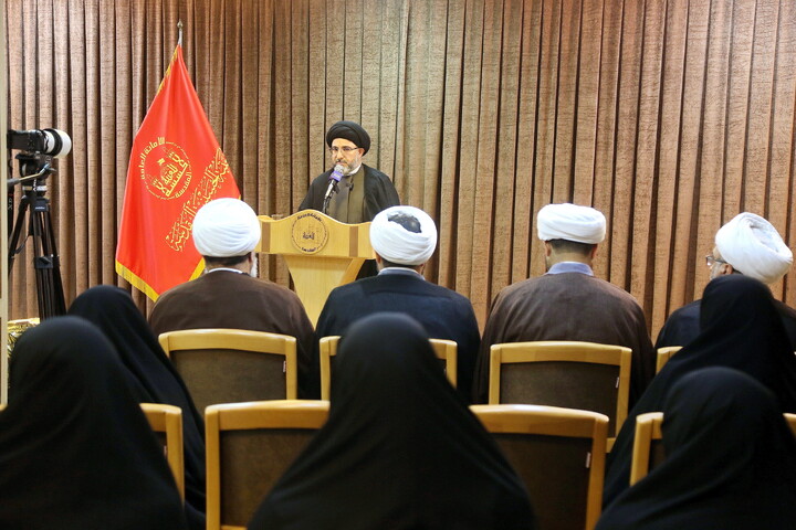 تصاویر/ مراسم تجلیل و تکریم از خانواده های شهدای روحانیت در جنگ رمضان توسط آستان مقدس امام حسین علیه السلام در استان قم