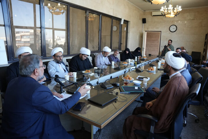 تصاویر/ برگزاری سالروز شهادت آیت الله رئیسی با حضور اساتید حوزه و دانشگاه