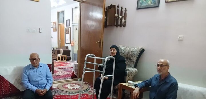 تصاویر/ دیدار با مادر شهید والامقام " غلامرضا خسروجردی" و همسر شهید والامقام "نعمت اله رجبی"