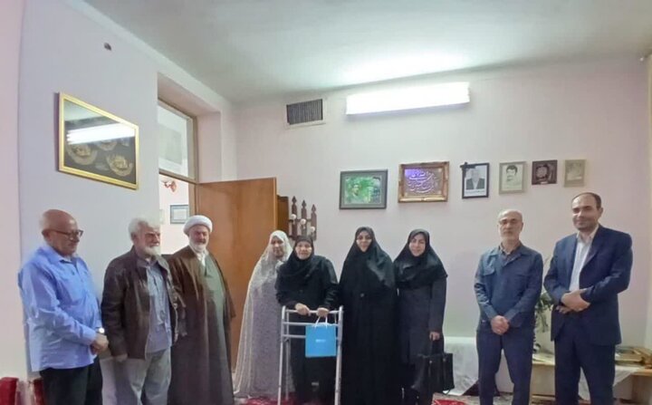 تصاویر/ دیدار با مادر شهید والامقام " غلامرضا خسروجردی" و همسر شهید والامقام "نعمت اله رجبی"