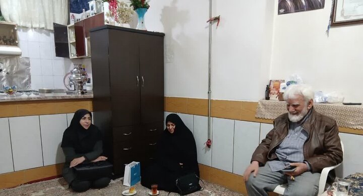 تصاویر/ دیدار با مادر شهید والامقام " غلامرضا خسروجردی" و همسر شهید والامقام "نعمت اله رجبی"