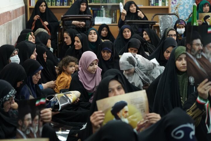 تصاویر/ تجدید بیعت اعضای کانون های فرهنگی هنری مساجد لرستان با امام امت