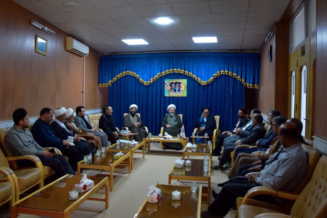 امروز تاب آوری ملت ایران در برابر سختی ها و بی تدبیری و بعضی از مسءولان خیلی خوب است