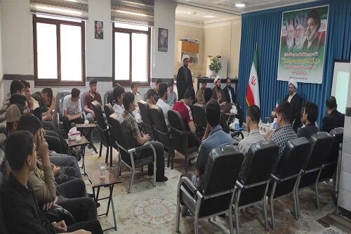 نوجوان با بصیرت، پیشران امید و آینده‌ساز کشور است+عکس
