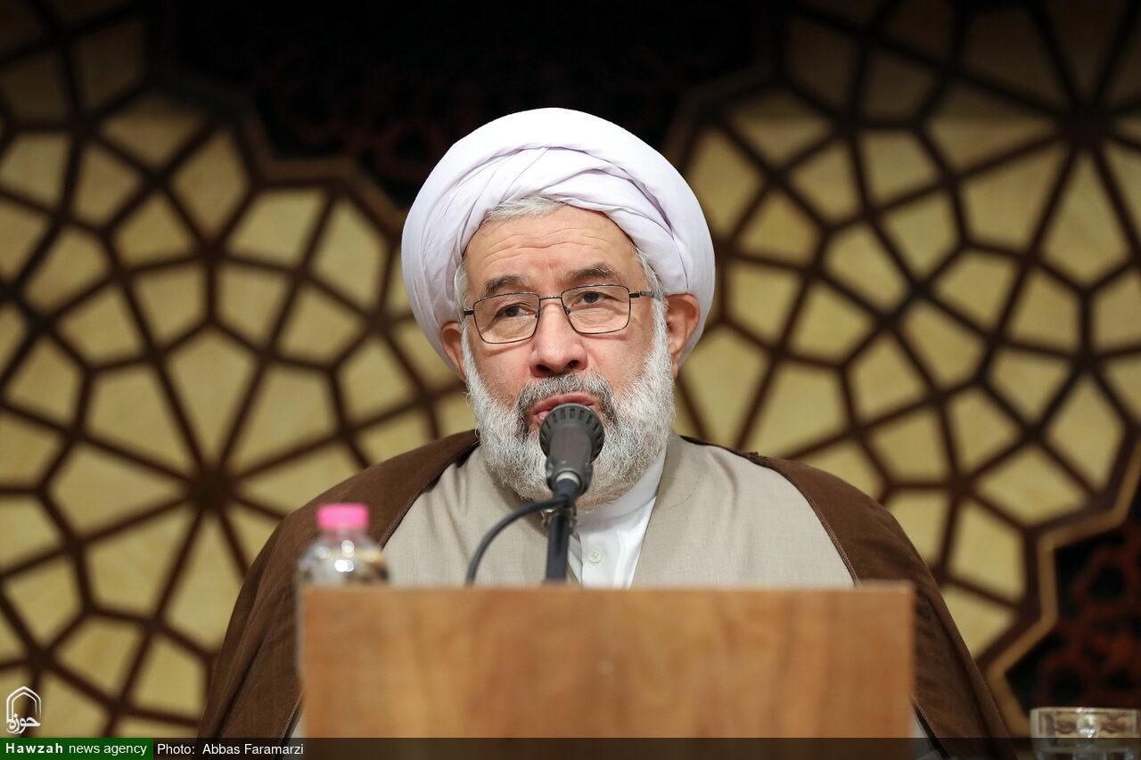 تقاص خون امام شهید بر عهده تک تک ماست / هدایت الهی در انتخاب رهبر معظم انقلاب