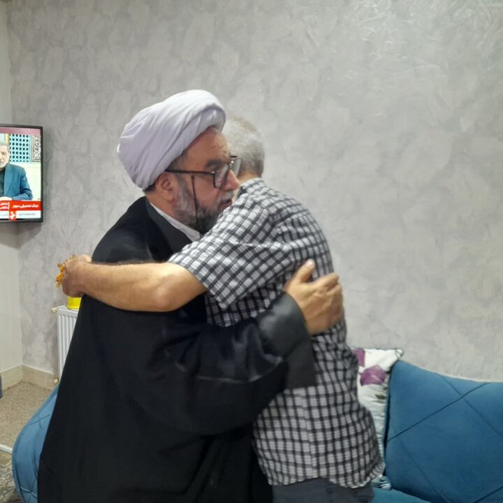 تصاویر / دیدار امام جمعه گلوگاه با جانباز سرافراز دفاع مقدس
