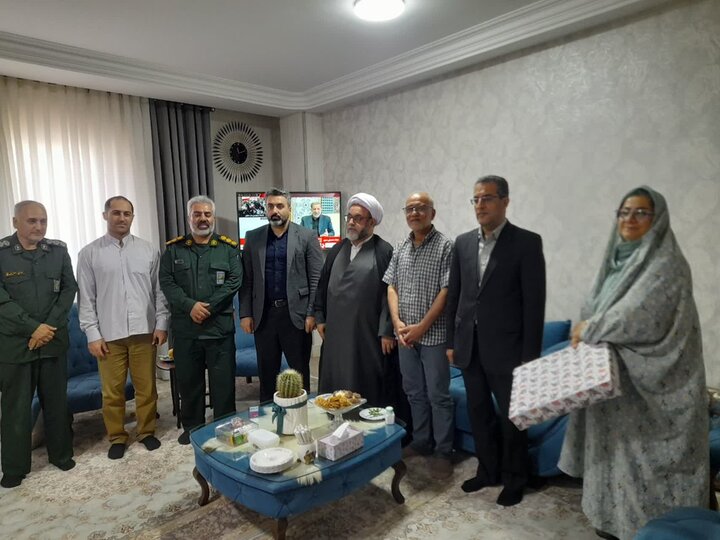 تصاویر / دیدار امام جمعه گلوگاه با جانباز سرافراز دفاع مقدس