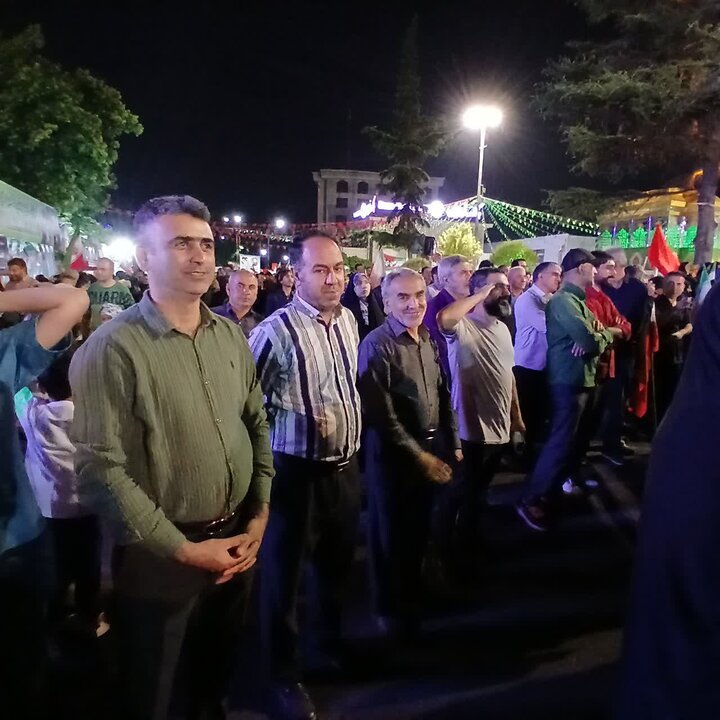 تصاویر / حضور سبز مسئولان و مردم چهاردانگه در تجمعات شبانه