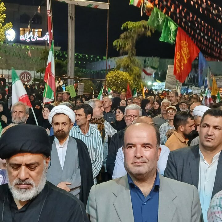 تصاویر / حضور سبز مسئولان و مردم چهاردانگه در تجمعات شبانه