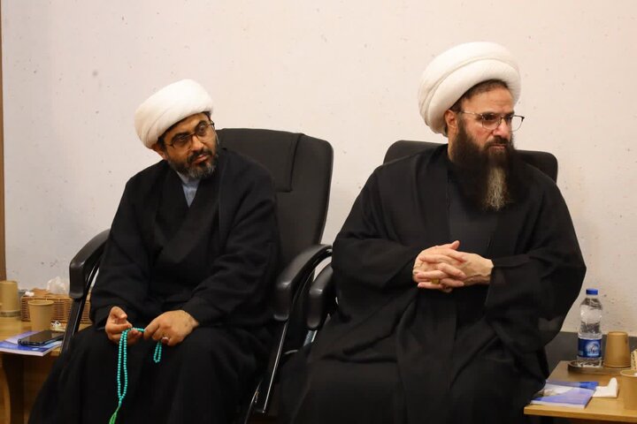 تصاویر/ نشست اعضای قرارگاه شهرستانی مساجد شهرستان ساری