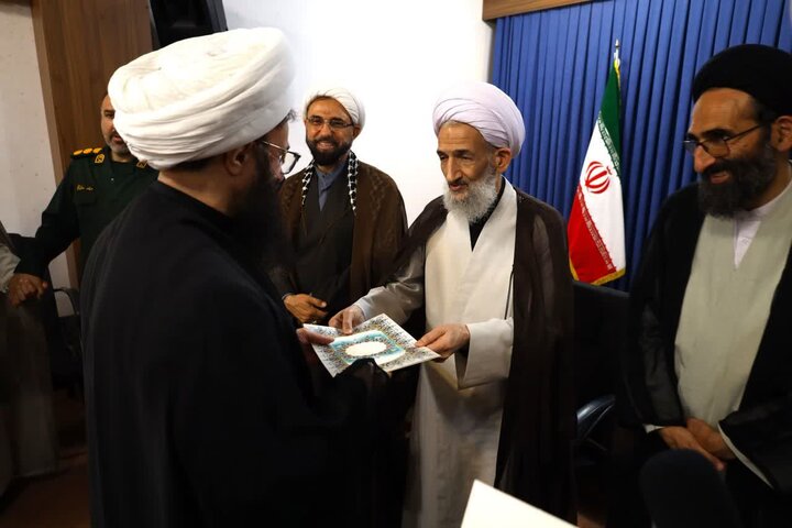 تصاویر/ نشست اعضای قرارگاه شهرستانی مساجد شهرستان ساری