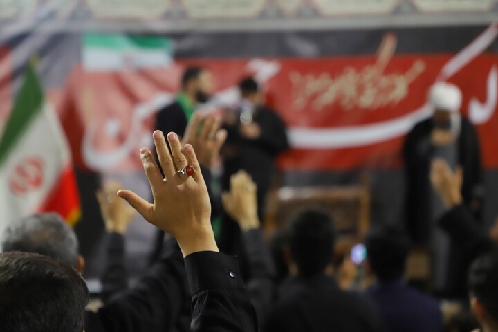تجمع بزرگ مسلم دیگر تنها نخواهد ماند
