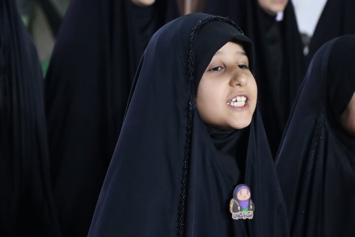 تصاویر/ حضور پرشور کودکان، نوجوانان و مردان و زنان انقلابی و ولایی شهر اشکذر در هشتاد و ششمین شب از حماسه حضور