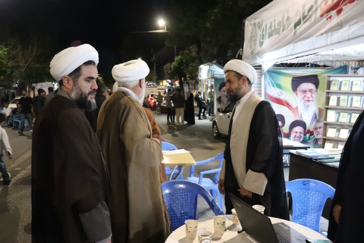 تصاویر/ تداوم فعالیت موکب مدرسه علمیه امام خامنه ای ارومیه در تجمعات مردمی