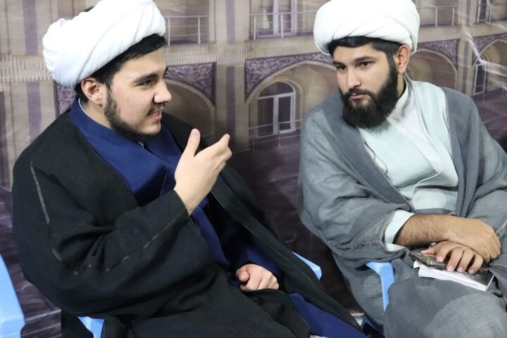 تصاویر/ تداوم فعالیت موکب مدرسه علمیه امام خامنه ای ارومیه در تجمعات مردمی