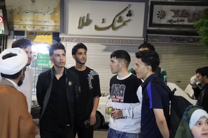 تصاویر/ تداوم فعالیت موکب مدرسه علمیه امام خامنه ای ارومیه در تجمعات مردمی
