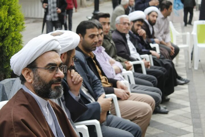 تصاویر/ استمرار فعالیت مدرسه آیت الله نمازی خوی