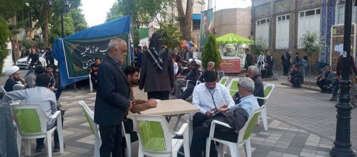 تصاویر/ استمرار فعالیت مدرسه آیت الله نمازی خوی