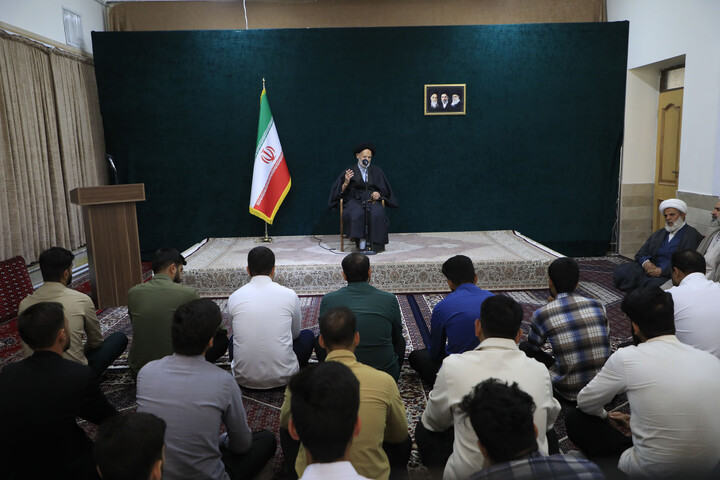 نومزدوجین طلبه بیرجندی