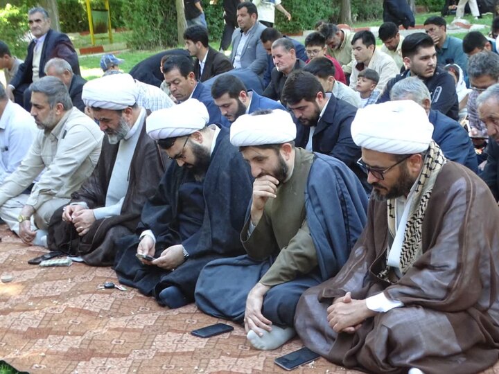 تصاویر/ برگزاری دعای عرف دل شهرستان چهاربرج