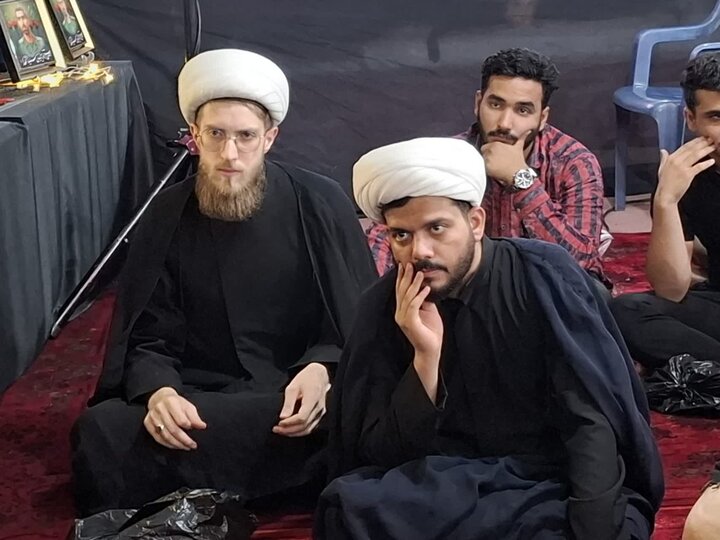 فیلم| مراسم پرفیض معنوی دعای عرفه در موسسه امیرالمومنین کاشان