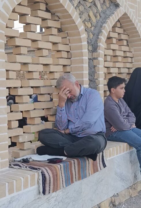 تصاویر/ مراسم معنوی دعای عرفه در جوار مزار مطهر شهید گمنام جاده سلامت پارک کوهستان سمنان