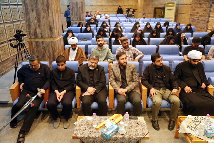 تصاویر/ گرامیداشت و بزرگداشت دوّمین سالگرد شهادت شهید جمهور دکتر آیت‌الله سید ابراهیم رئیسی و شهدای خدمت در دانشگاه باقرالعلوم(ع)