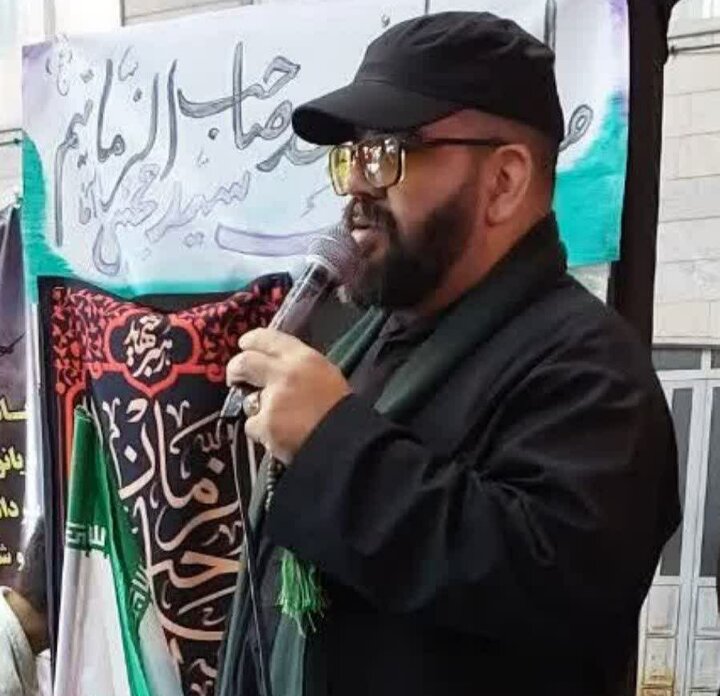 تصاویر/ هشتاد و ششمین اجتماع نمازگزاران مسجد صاحب الزمان (ع) در دفاع از انقلاب و وطن