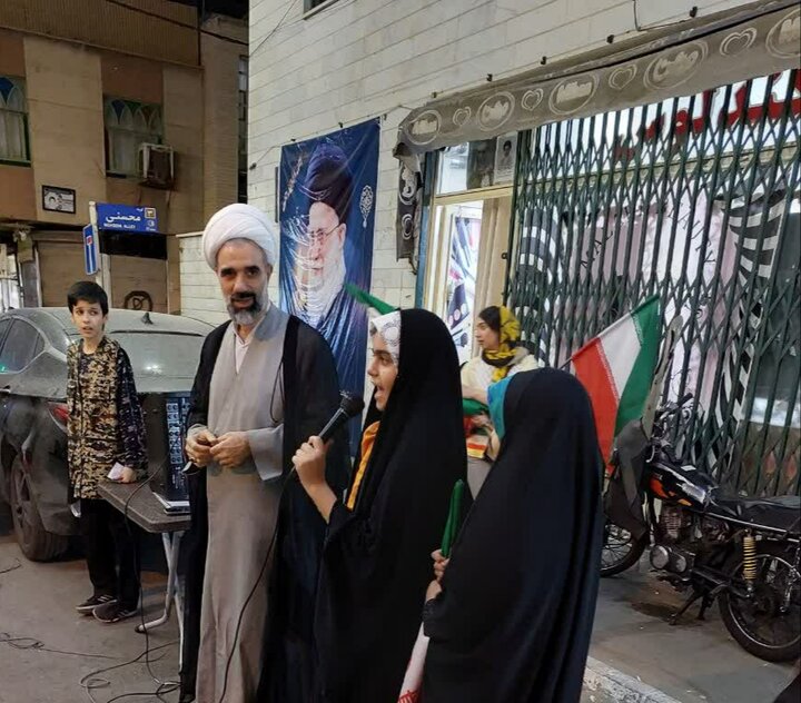 تصاویر/ هشتاد و ششمین اجتماع نمازگزاران مسجد صاحب الزمان (ع) در دفاع از انقلاب و وطن