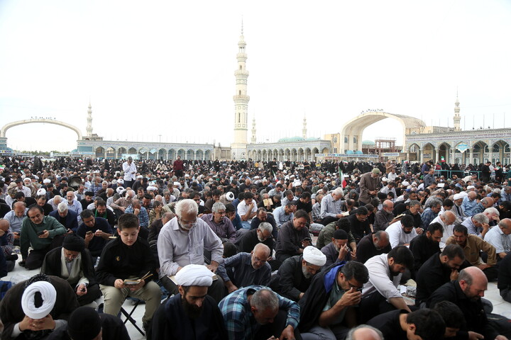 تصاویر/ قرائت دعای عرفه در مسجد مقدس جمکران