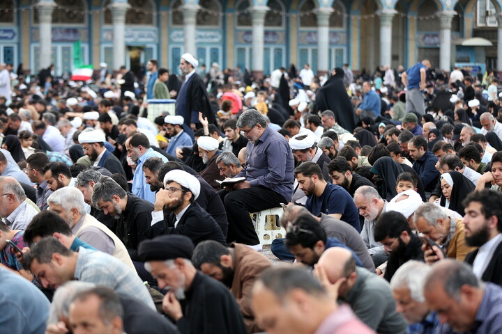 تصاویر/ قرائت دعای عرفه در مسجد مقدس جمکران
