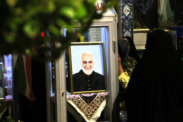 تصاویر/ روز عرفه در گلزار شهدای کرمان