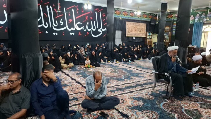 تصاویر/ مراسم دعای پرفیض عرفه در سیراف