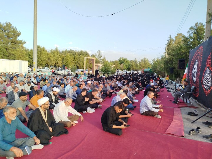 تصاویر/ مراسم قرائت دعای عرفه در ماهان