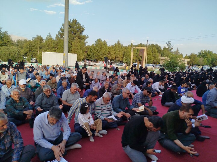تصاویر/ مراسم قرائت دعای عرفه در ماهان