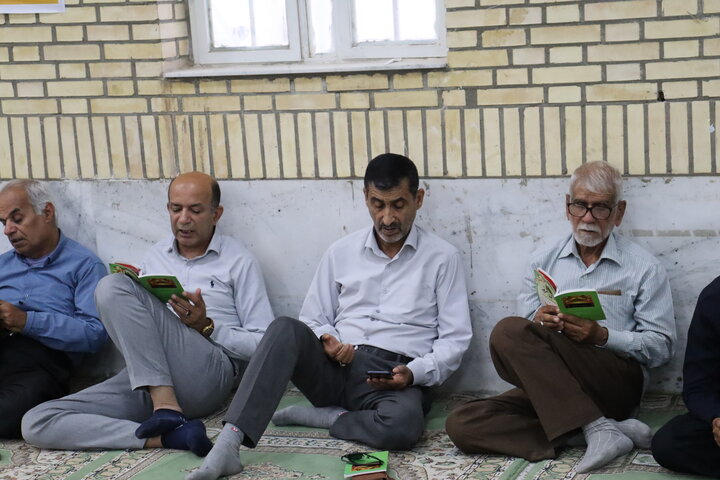 تصاویر/ مراسم معنوی دعای عرفه در بندر دیّر