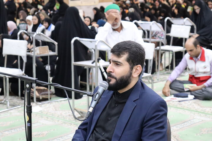 تصاویر/ مراسم معنوی دعای عرفه در بندر دیّر