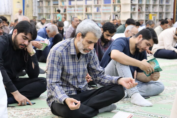 تصاویر/ مراسم معنوی دعای عرفه در بندر دیّر