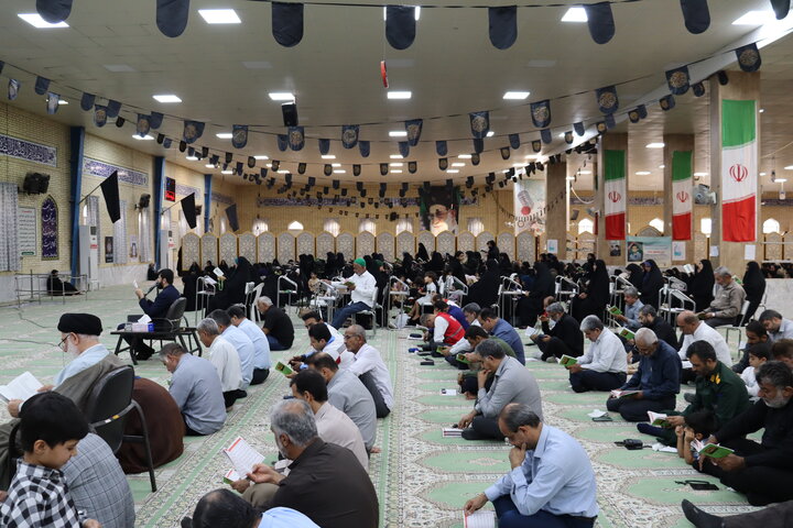 تصاویر/ مراسم معنوی دعای عرفه در بندر دیّر