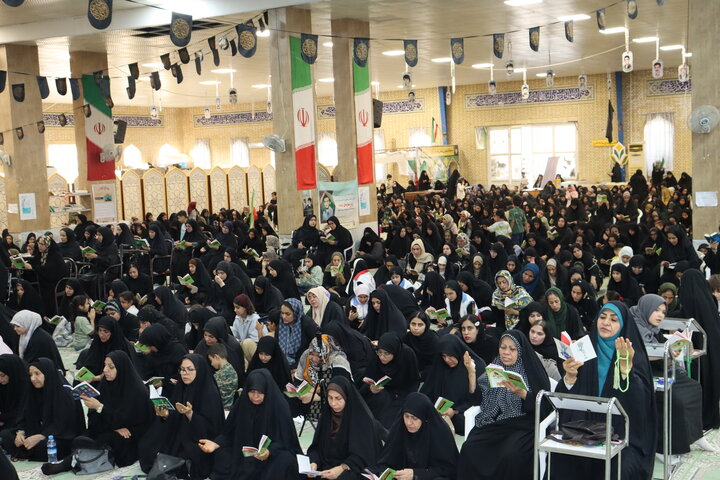تصاویر/ مراسم معنوی دعای عرفه در بندر دیّر