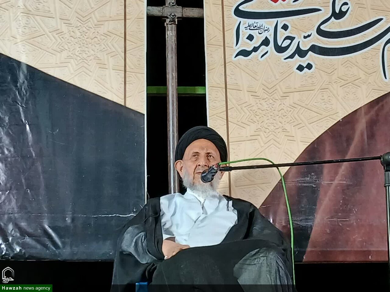 دشمنان آرزوی یک وجب خاک ایران را به گور خواهند برد/ برابر مکر و تحریم دشمنان، ذره‌ای از خاک ایران عقب‌نشینی نمی‌کنیم