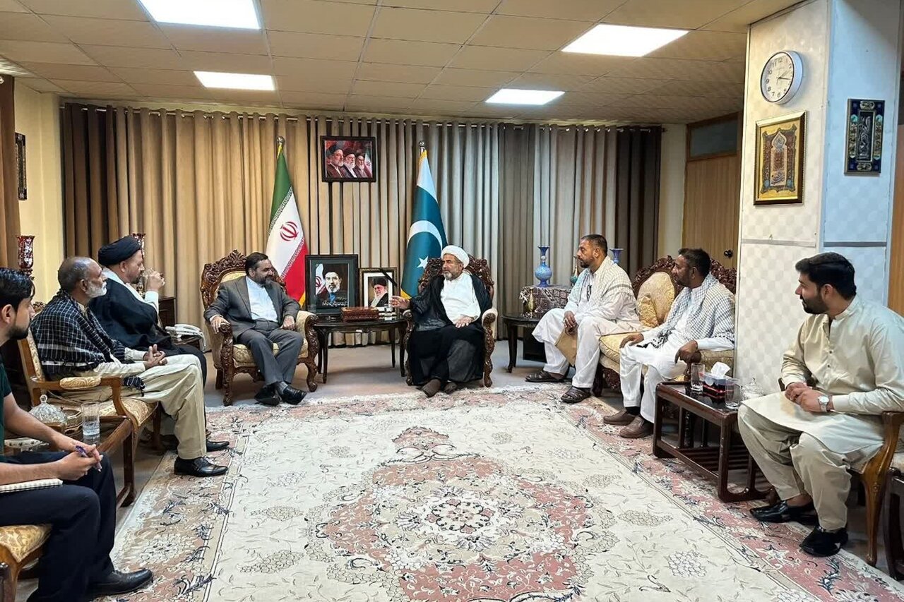 علامہ عارف واحدی کی وفد کے ہمراہ ایران کلچرل قونصلیٹ اسلام آباد کے ڈائریکٹر سے ملاقات / اہم امور پر تفصیلی گفتگو