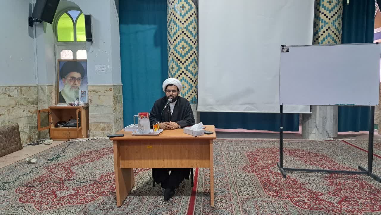 واکاوی مفهوم «طلبه تراز» و مبانی قرآنی تقابل با دشمن در مدرسه علمیه الزهرا (س) یزد+عکس