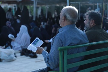 تصاویر/ برگزاری مراسم پرشور قرائت دعای عرفه در خرم آباد