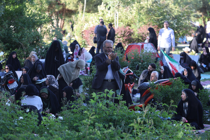 تصاویر / دعای عرفه در همدان