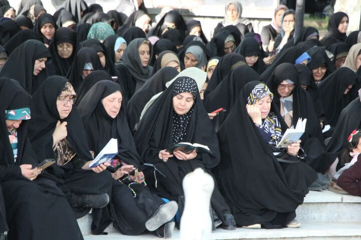 تصاویر / مراسم پرفیض دعای عرفه در پارک سیف الدوله ملایر