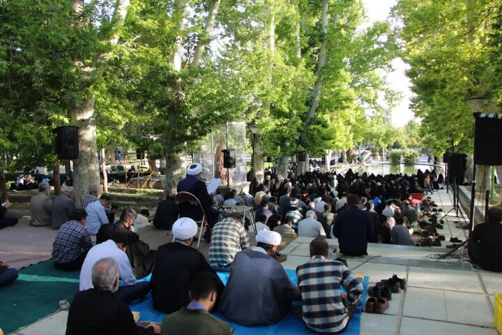 تصاویر / مراسم پرفیض دعای عرفه در پارک سیف الدوله ملایر
