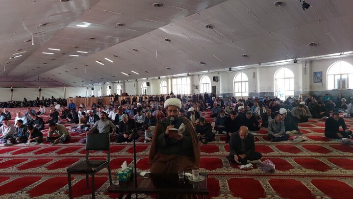 برگزاری دعای عرفه در نهاوند
