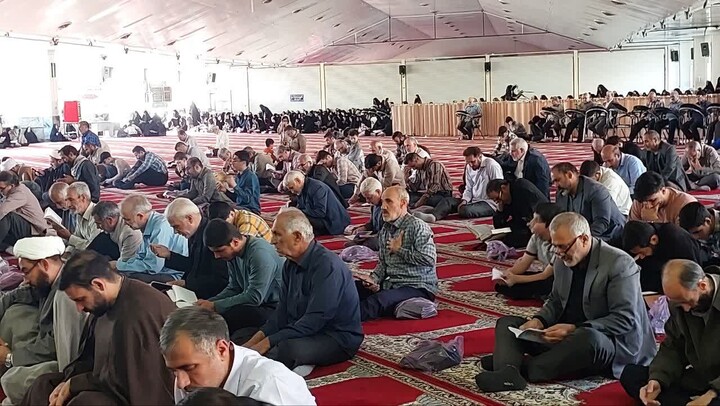 برگزاری دعای عرفه در نهاوند