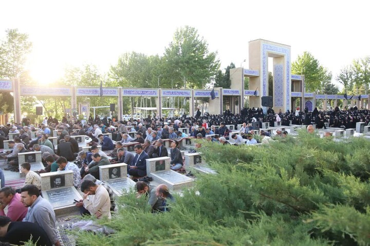 عرفه باشکوه اسدآباد